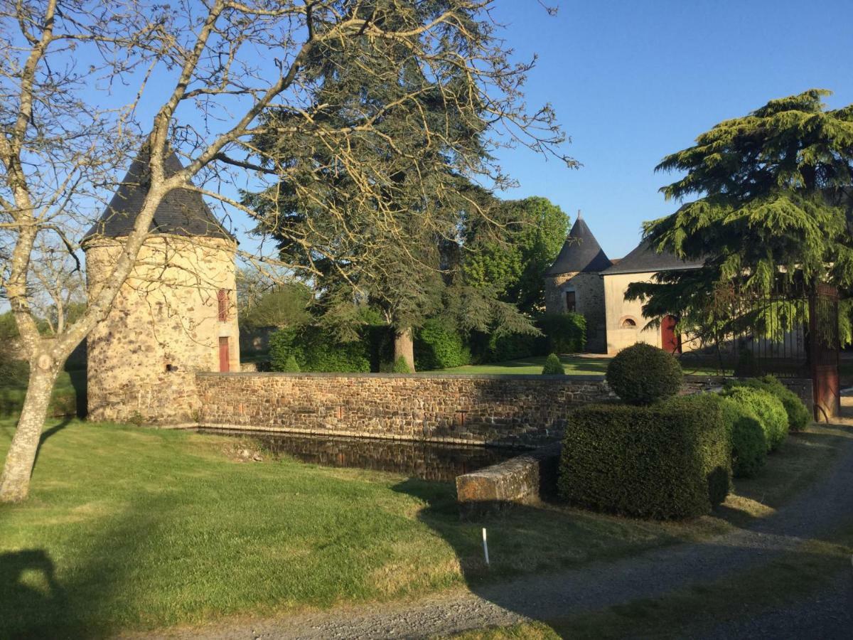 Logis De La Helberdiere Cossé-en-Champagne Exteriér fotografie